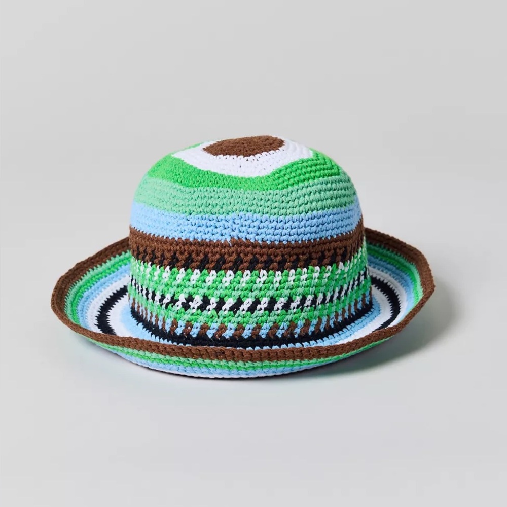 Urban Outfitters UO Brown Blue White Green Wyeth Stripe Pattern Knit Bucket Hat